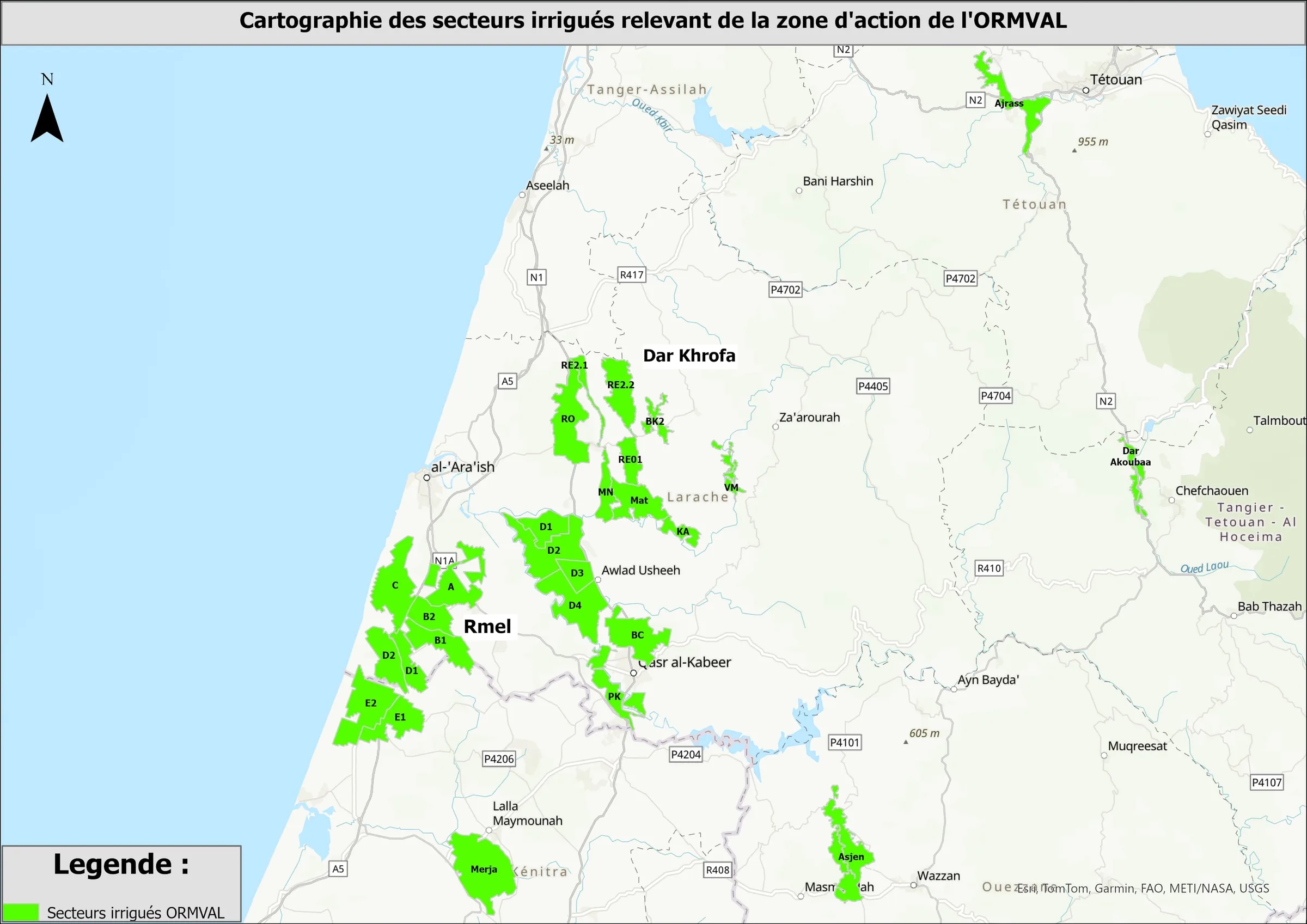Carte des secteurs irrigués de l'Office : les secteurs du Rmel (A, B1, B2, C, D1, D2, E1, E2) le long de la côte, ceux de Dar Khrofa (RO, RE01, RE2.1, RE2.2, BK2, MN, Mat, KA, VM, D1 à D4, BC, PK) entre Larache et Ksar El Kebir, la Merja au sud, Asjen près de Masmouda, Dar Akoubaa près de Chefchaouen et Ajrass près de Tétouan.